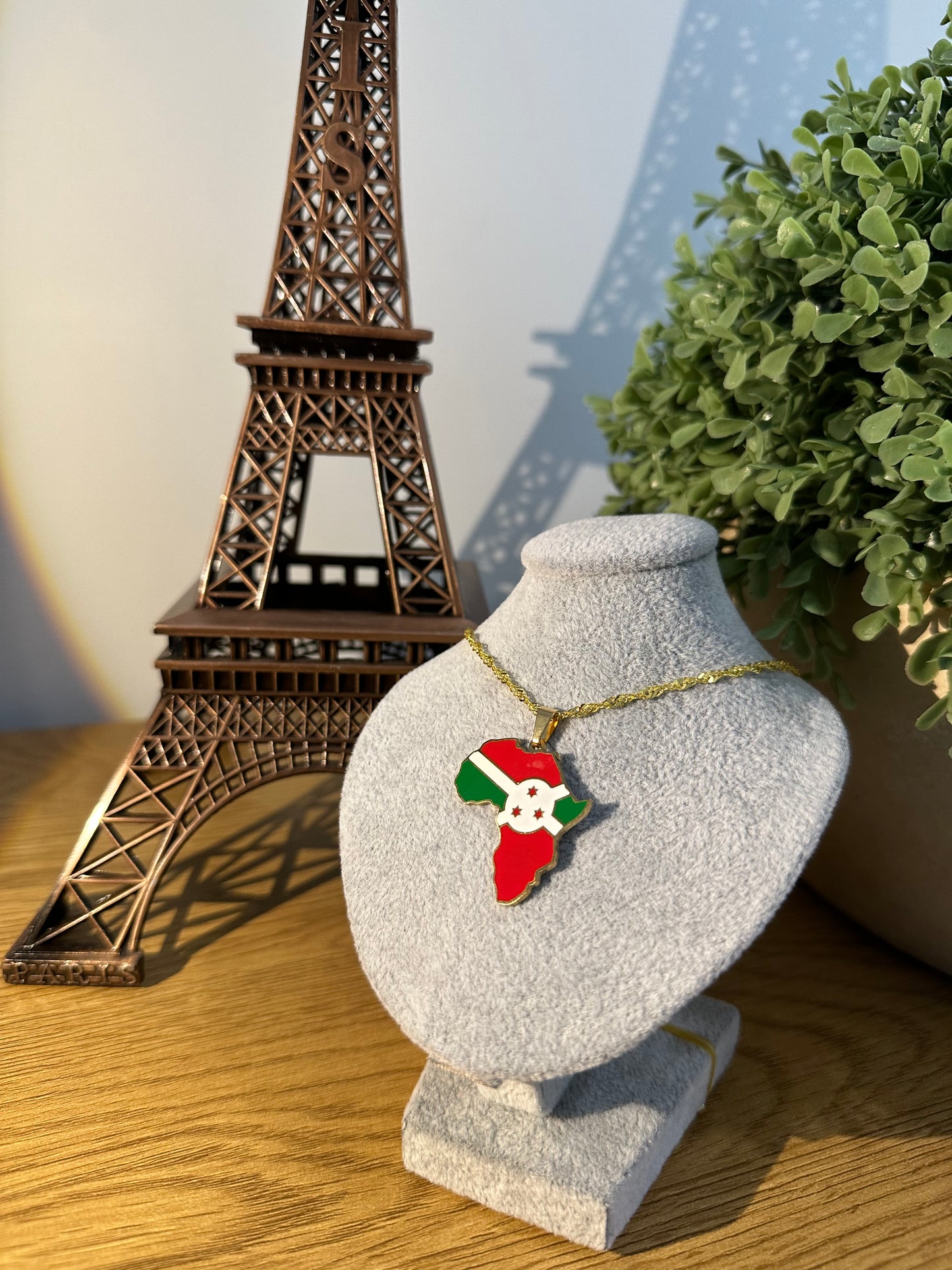 Burundi - African Pendant Necklace