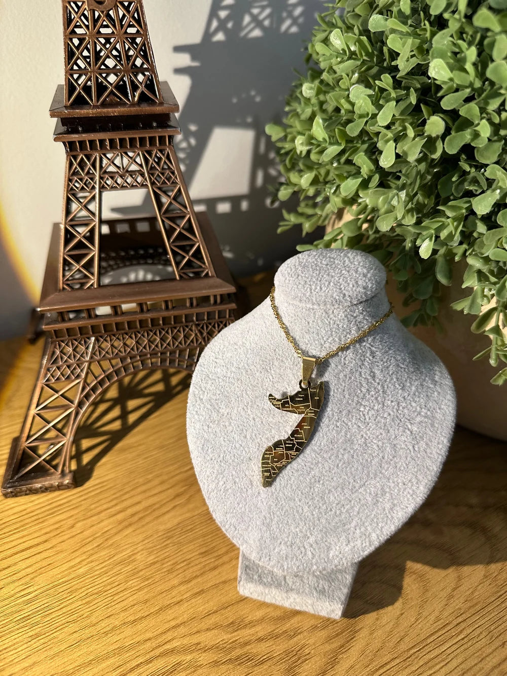 Somalia - Map Necklace